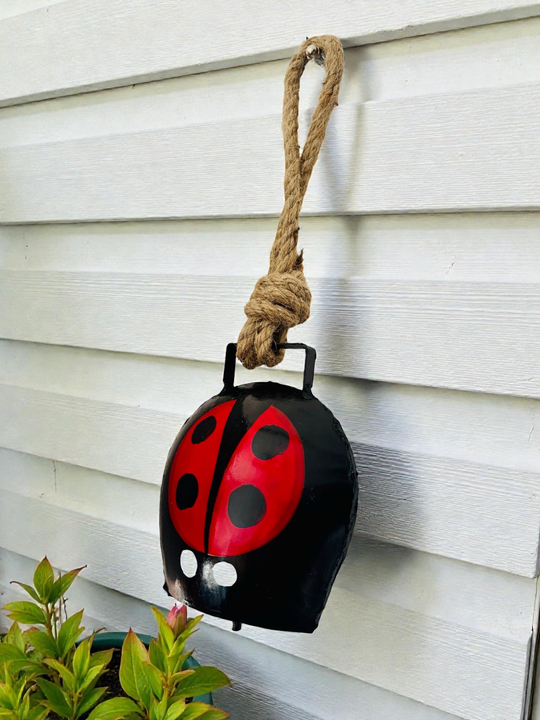 WARMINGO DE Lady Bug Handpainted Cow Bell for Home & Garden